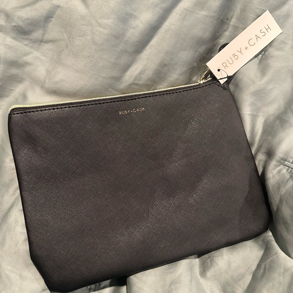 Black Makeup Pouch with Fun Quote - Picture 2 of 4